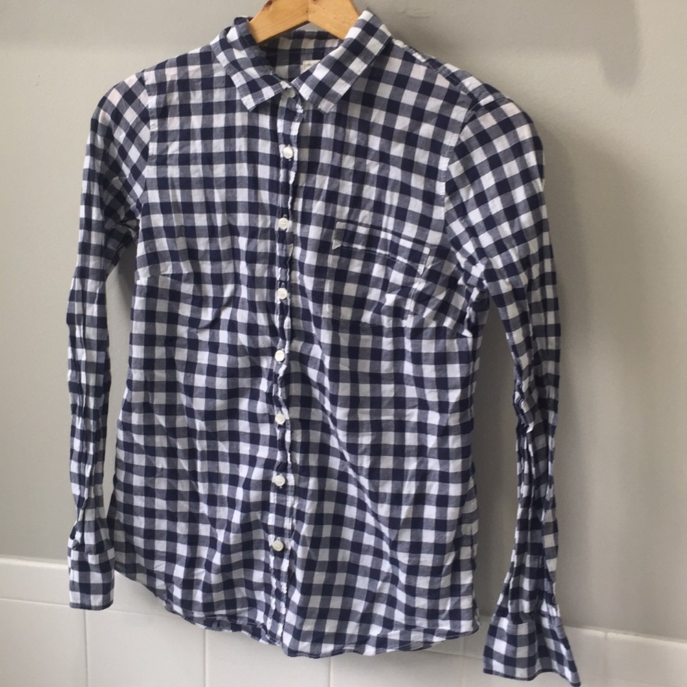 J. Crew The Perfect Shirt in navy gingham EUC